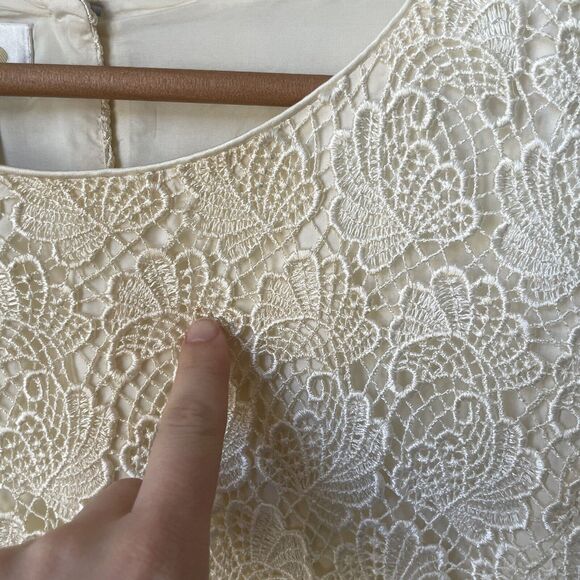 Talbots Vintage Lace Overlay Blouse Princess Seams Back Covered Buttons Size 14 - Picture 5 of 14